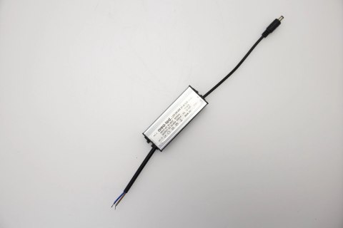 Panel podtynkowy LED 48W 6500K 4800lm kąt świecenia 180° Panel podtynkowy LED 48W 6500K 4800lm kąt świecenia 180°