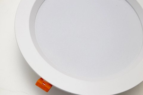 Lampa sufitowa podtynkowa biała 30W 4500K 3300lm 230V Lampa sufitowa podtynkowa biała 30W 4500K 3300lm 230V