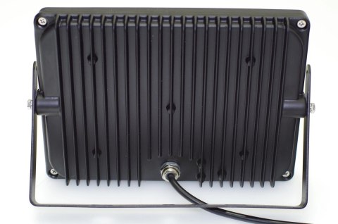 Naświetlacz halogen LED 50W 6500K 6000lm kąt świecenia 130° Naświetlacz halogen LED 50W 6500K 6000lm kąt świecenia 130°