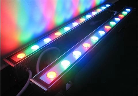 Lampa Wall washer naświetlacz liniowy 12W 1200lm° IP65 kąt świecenia 30° RGB Lampa Wall washer naświetlacz liniowy 12W 1200lm° IP65 kąt świecenia 30° RGB