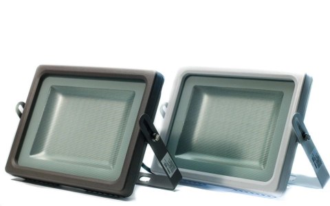 Naświetlacz halogen LED 50W 6000K 6000lm kąt świecenia 130° Naświetlacz halogen LED 50W 6000K 6000lm kąt świecenia 130°